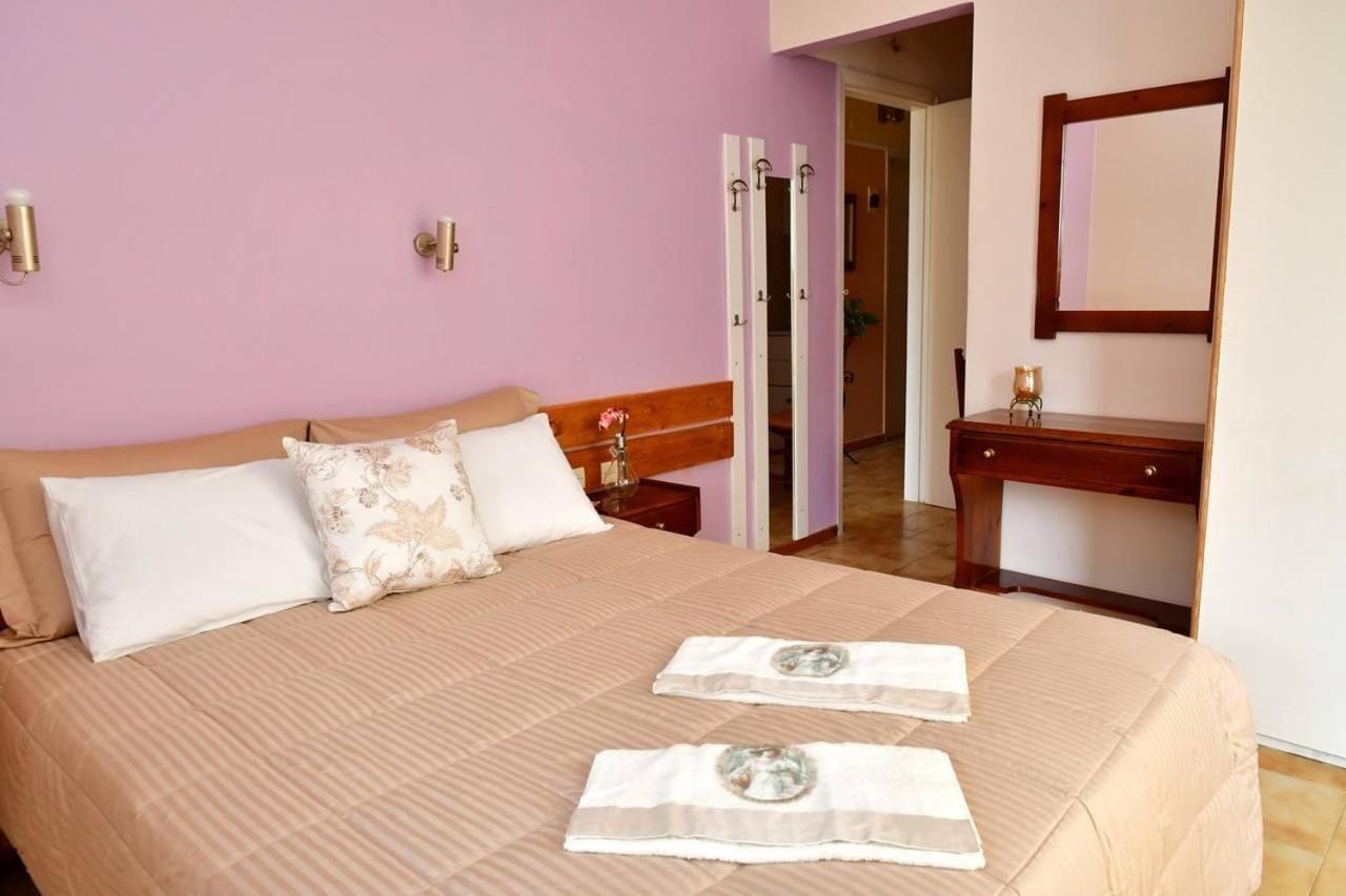 Konstantinos Apartments Tolo Exterior photo
